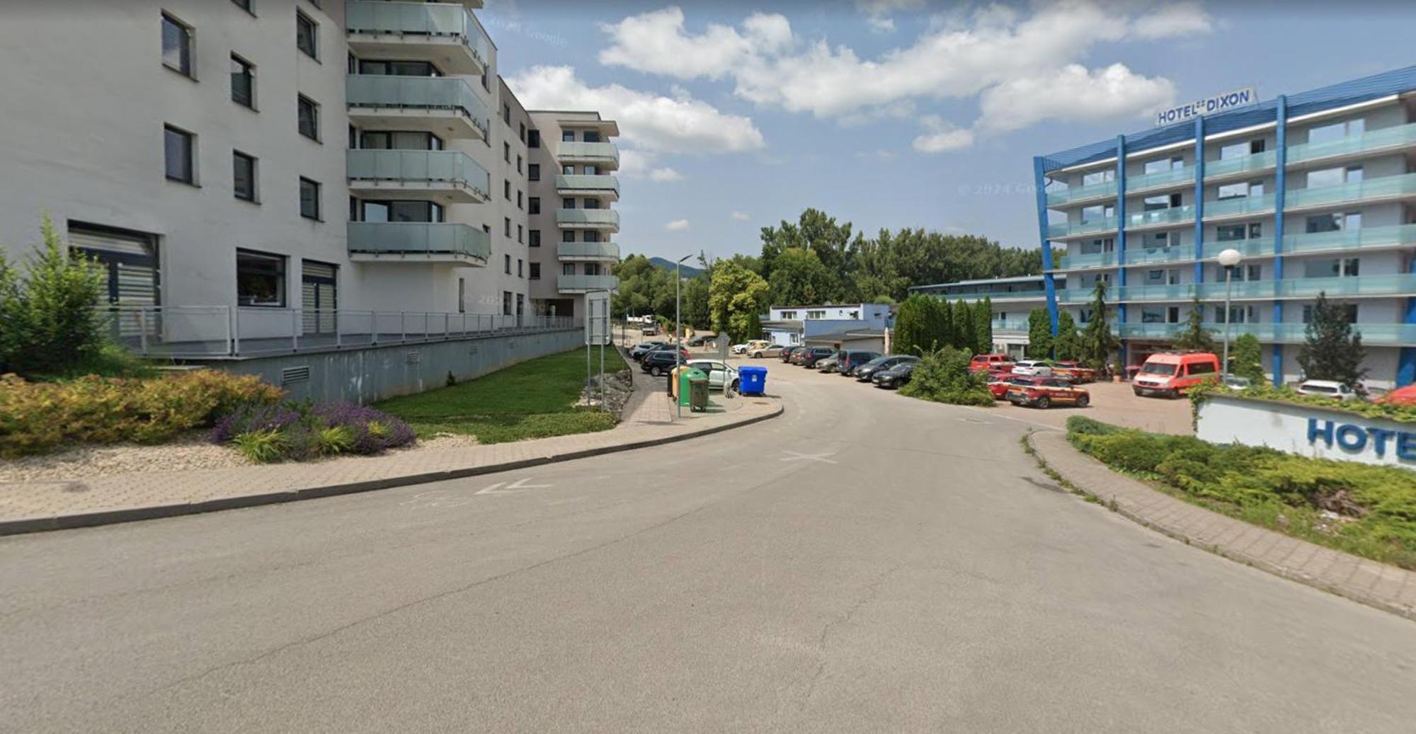 Alure Residences 1 & 24H Self Check-In, Free Parking In Front Of The Apartment Building, New Building, Terrace, Cafe With Breakfast In The Apartment Building, Next To The Aqua Park บันสกาบิสตรีตซา ภายนอก รูปภาพ